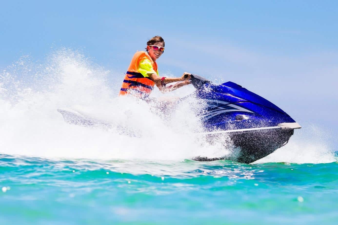 Comment conduire un jet-ski ?