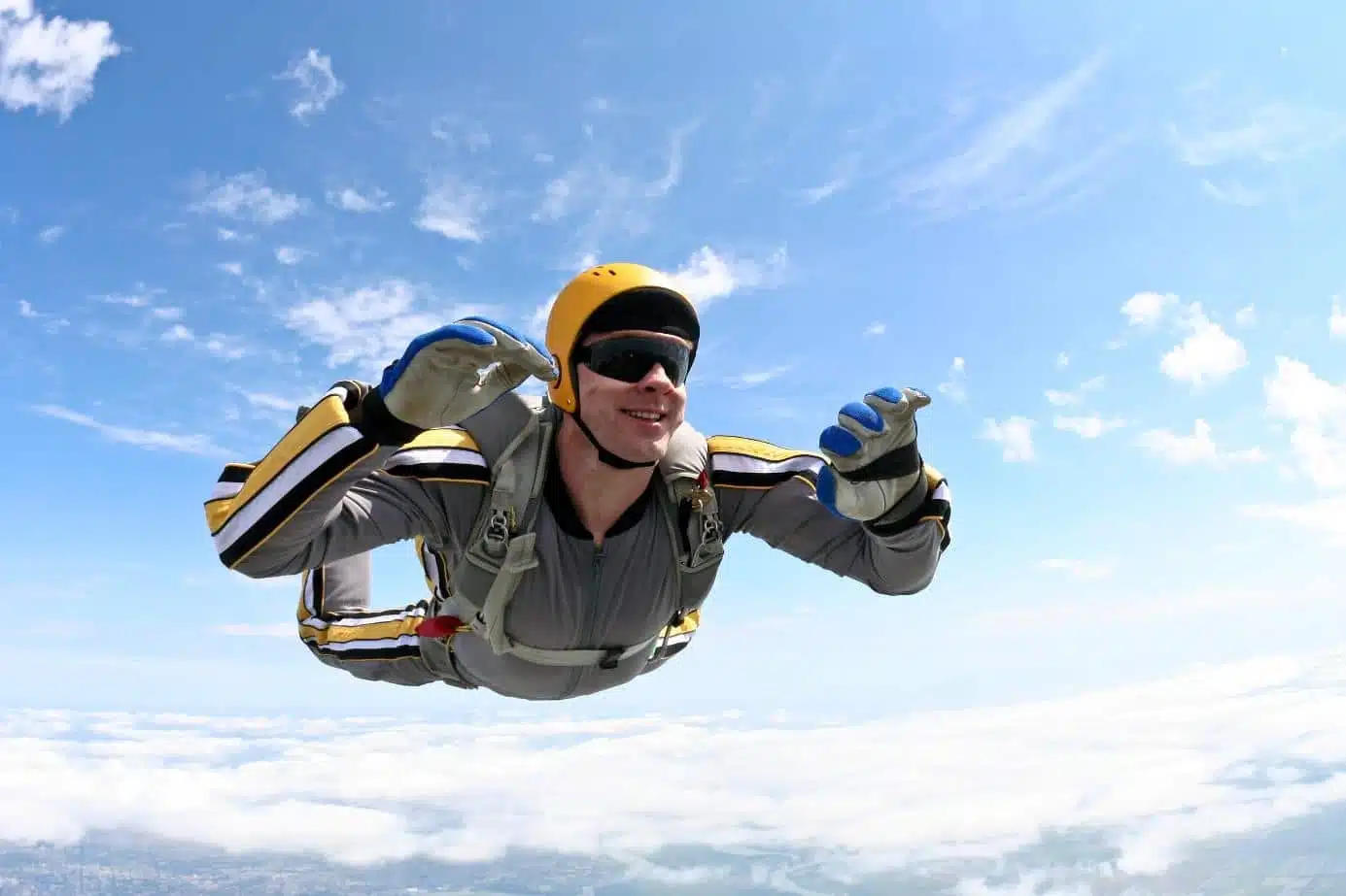 Comment se préparer à un saut en parachute ?