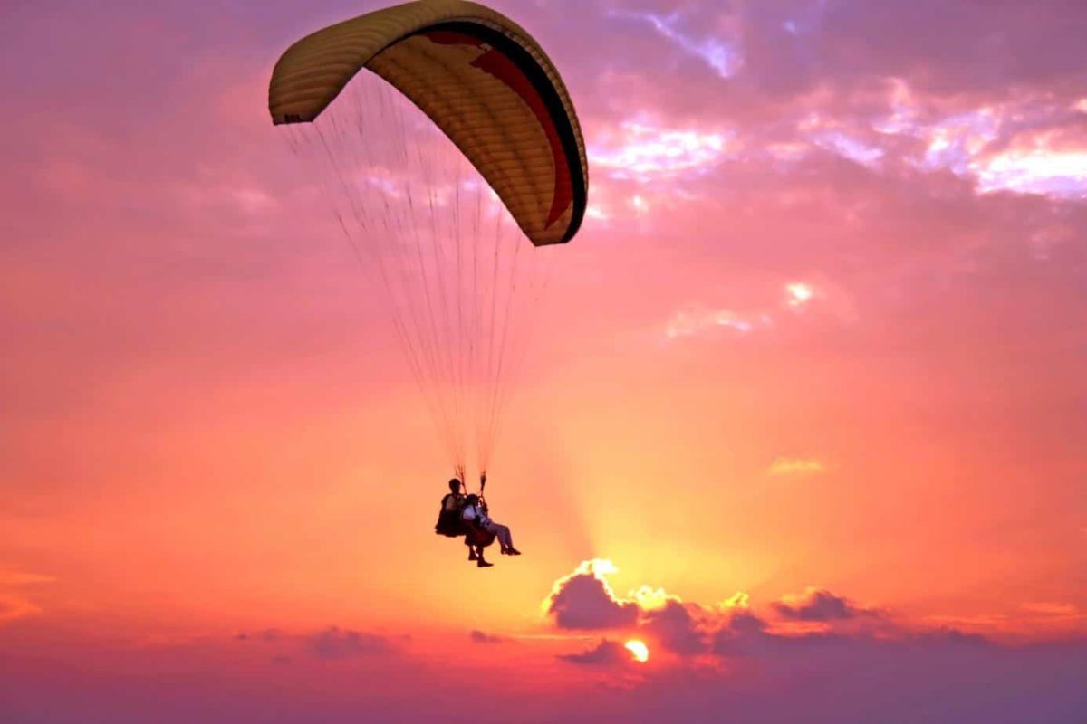 Quel poids pour faire du parapente ?