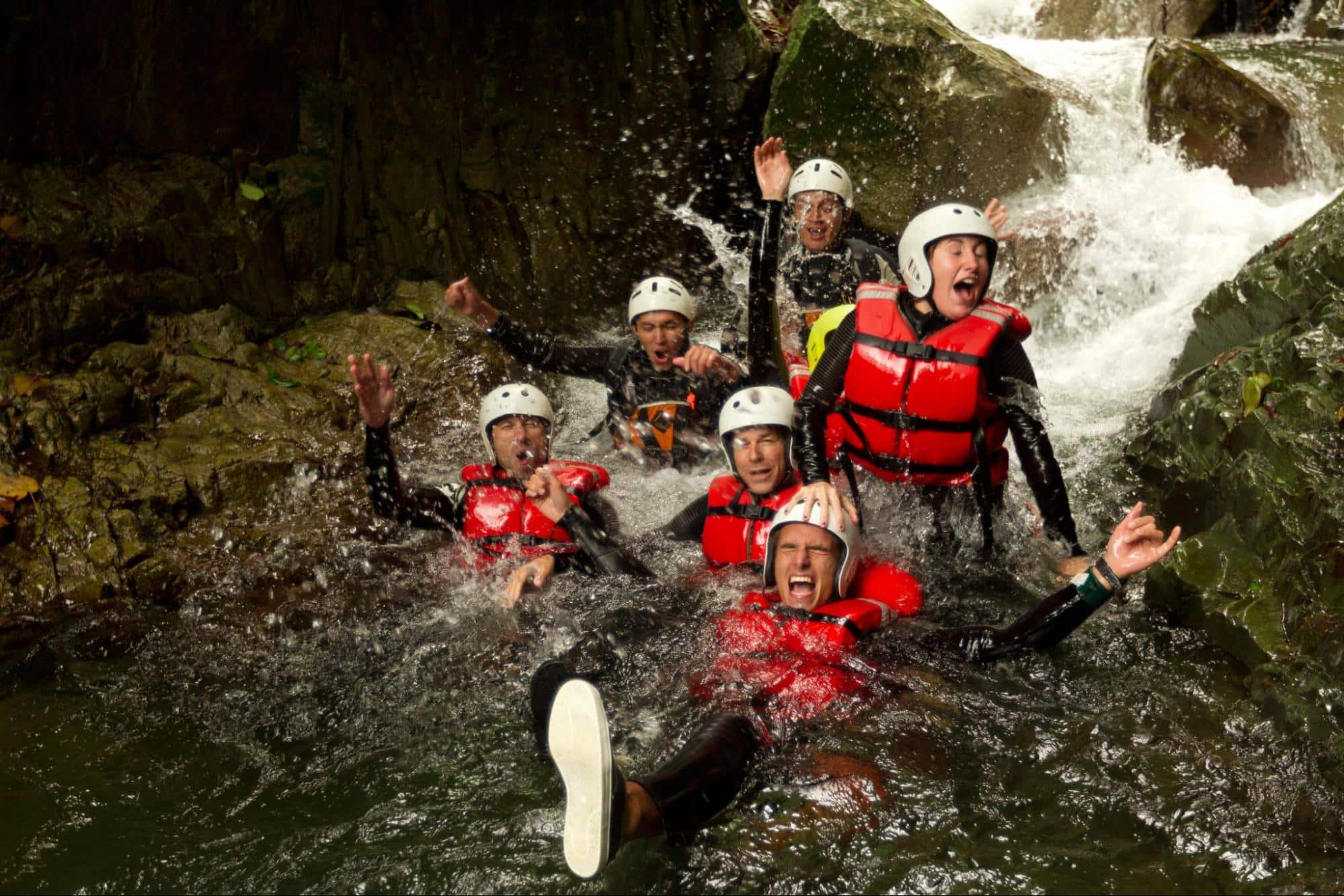 Quelle tenue pour faire du canyoning ?