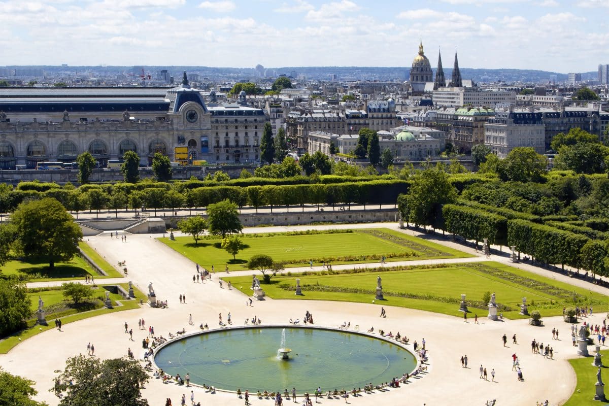 Montgolfière aux Tuileries : du premier vol à la vasque olympique
