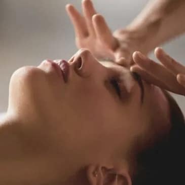 Massage et soin au printemps haussmann à Paris 9ème
