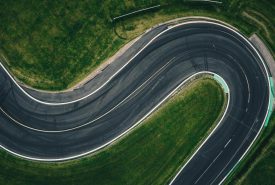 Différences stage de pilotage VS stage de conduite préventive