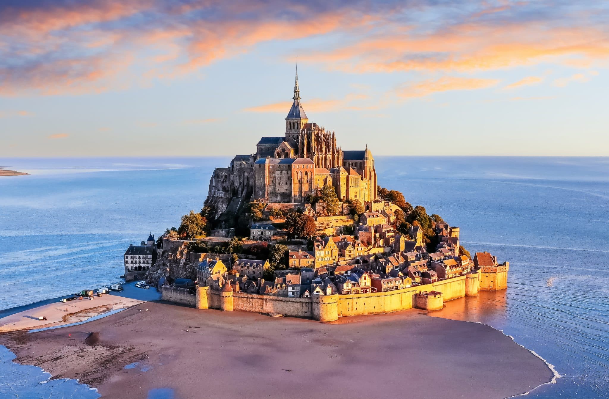 100 lieux insolites en France