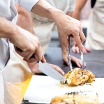 Dans l’école d’Alain Ducasse : un cours de cuisine 3 étoiles