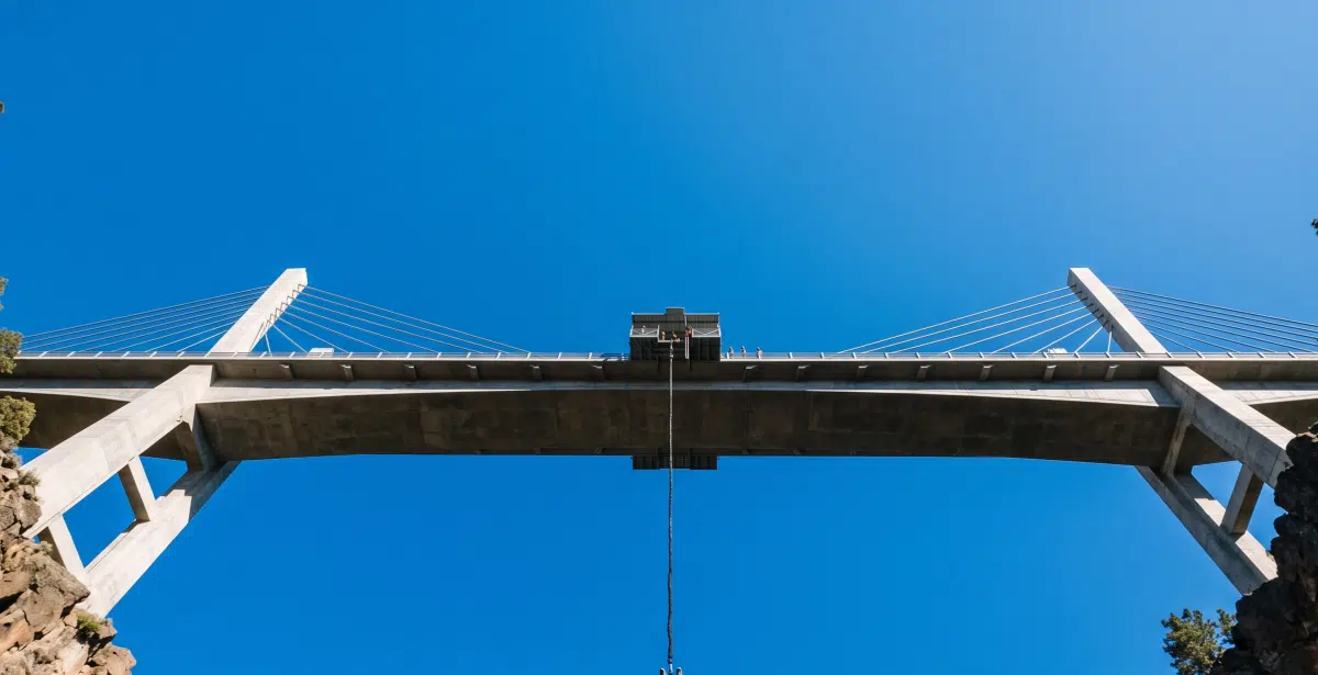 Quel poids pour faire un saut à l&rsquo;élastique ?