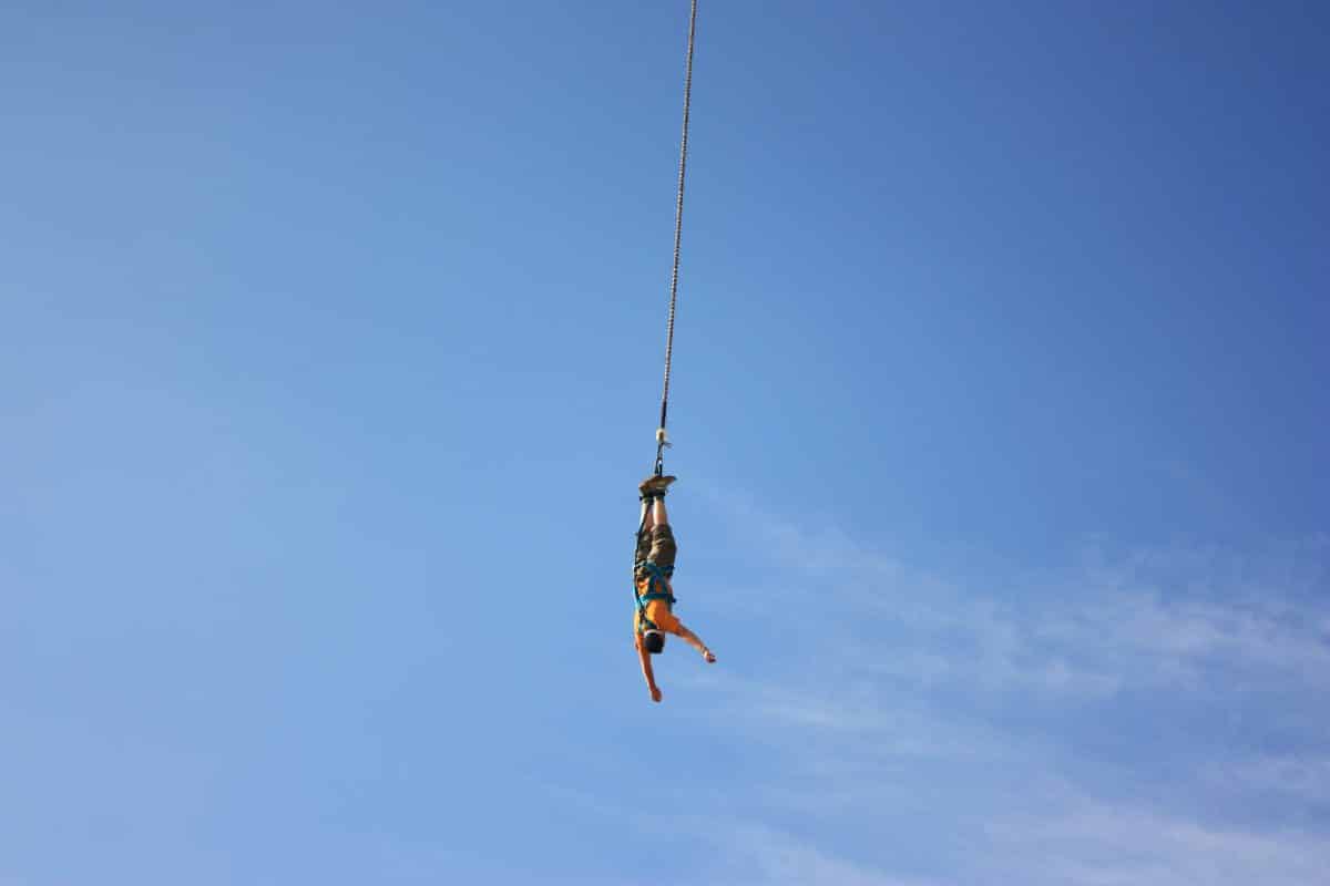 Saut à l&rsquo;élastique pour son anniversaire : une expérience mémorable